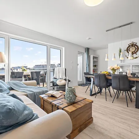 Semesterbostad Annas Heimat Am